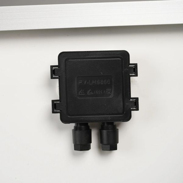 Victron&nbsp;Energy&nbsp;60W-12V&nbsp;4a,&nbsp;60Wp,&nbsp;Poly PV&nbsp;модуль 99-00010929 фото