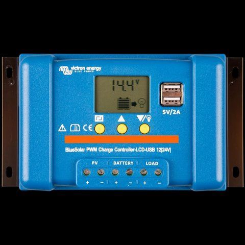 Victron Energy BlueSolar PWM-LCD&USB 12/24V-30A (30A, 12/24В) Контролер заряду 99-00020225 фото